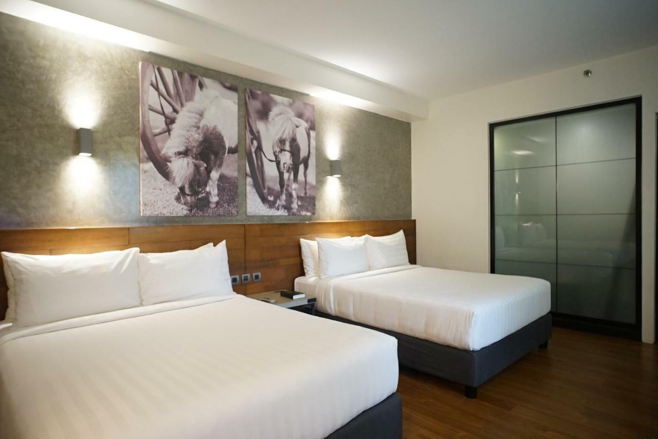 Double M Hotel Valencia  Extérieur photo